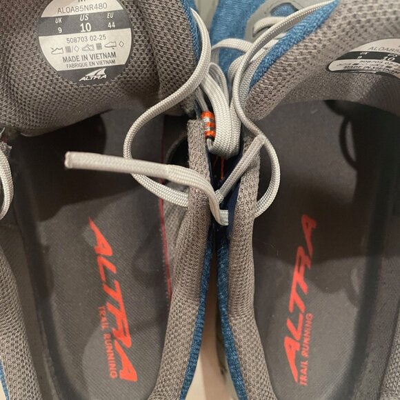 Altra Outroad 3 - Picture 2 of 8